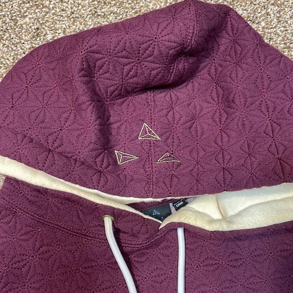 Mediums Collective Quilted Cut & Sew Hoodie - Maroon Wine. Men’s size L. - Picture 7 of 15